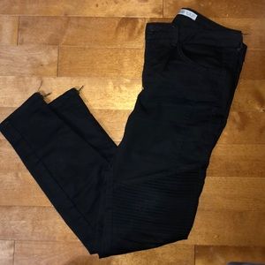 Zara jeans black with zipper and knee design